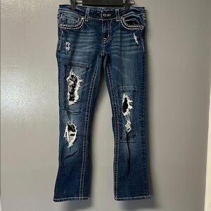 MISS ME DISTRESSED JEANS BLACK STONE INSERTS SKULL BUTTONS 30 X29 CAPRI